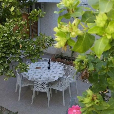 Apartman Restovic Bol Kültér fotó