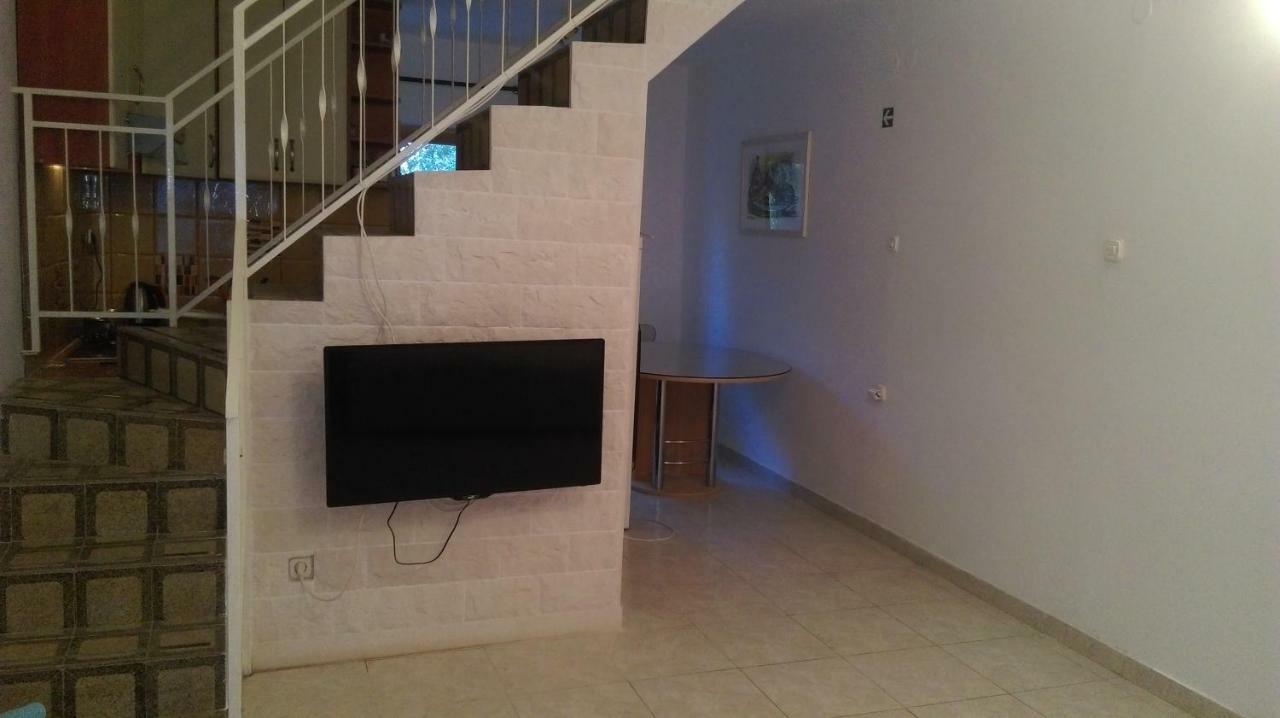 Apartman Restovic Bol Kültér fotó