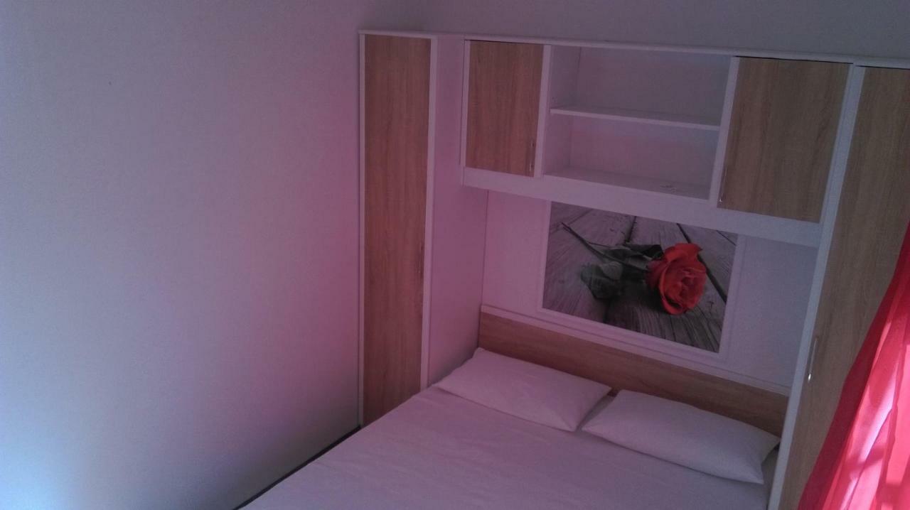 Apartman Restovic Bol Kültér fotó